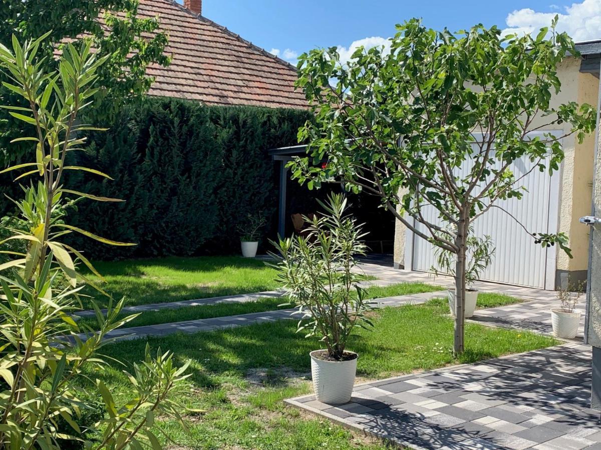 Toparti Hangulatu Nyaralo-Balatonboglár Exteriör bild