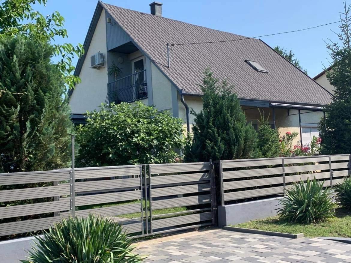 Toparti Hangulatu Nyaralo-Balatonboglár Exteriör bild